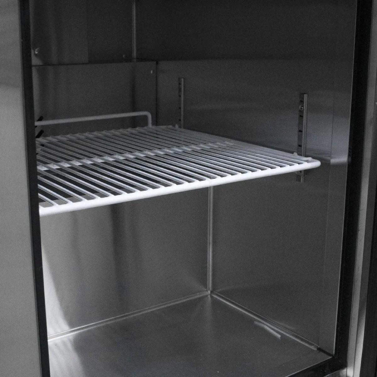 Mesón Refrigerado 2 Puertas LUC-350R 125 Cm Norkalt