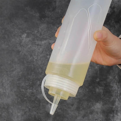 Botella Dispensadora Salsa Graduada Transparente 600 Ml