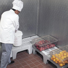 Banquillo de Almacenaje Ranurado Gris 30x53x92cm Cambro