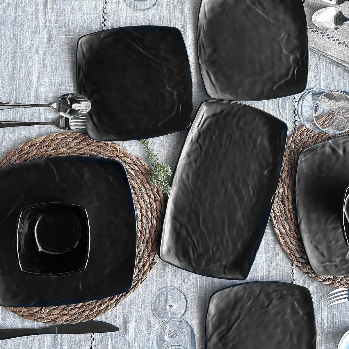Plato Melamina Rectangular Negra 20x33 Cm Línea Carre