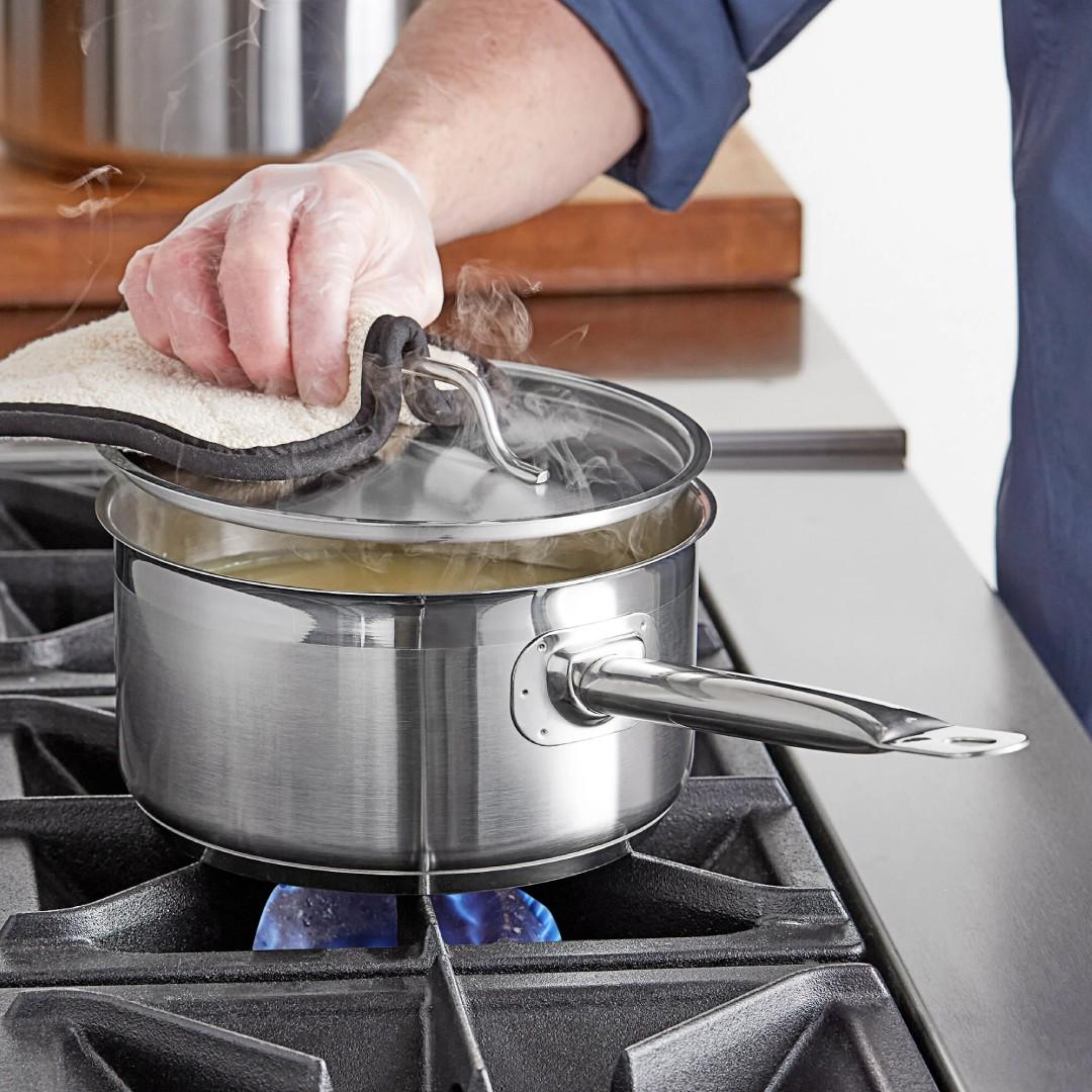 Cazo Bajo Acero Inoxidable Con Tapa Y Fondo Difusor 3.6 Litros