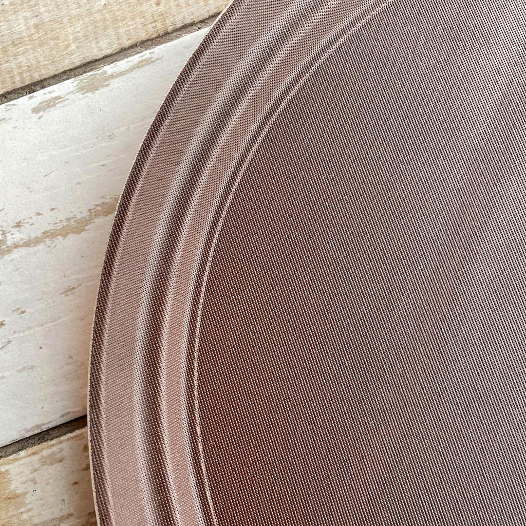 Bandeja De Garzon Redonda Antideslizante 46Cm Cafe