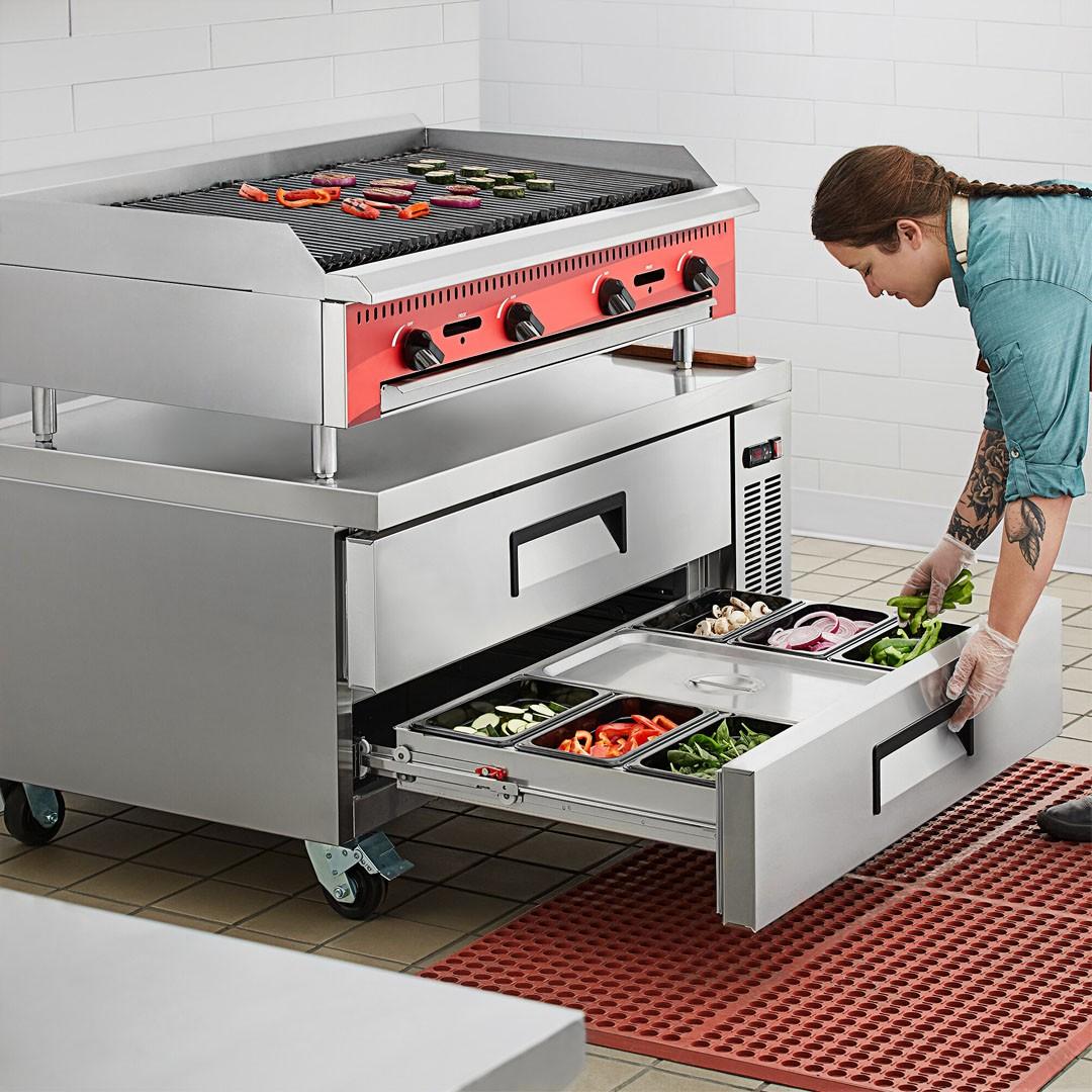 Mesón Refrigerado Bajo 123x67.5x81.5 Cm Norkalt